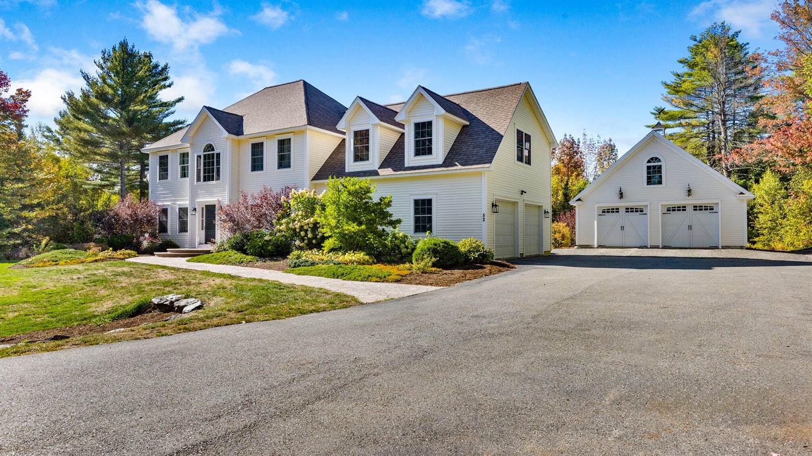 52 Johns Way, Hampden, ME 04444