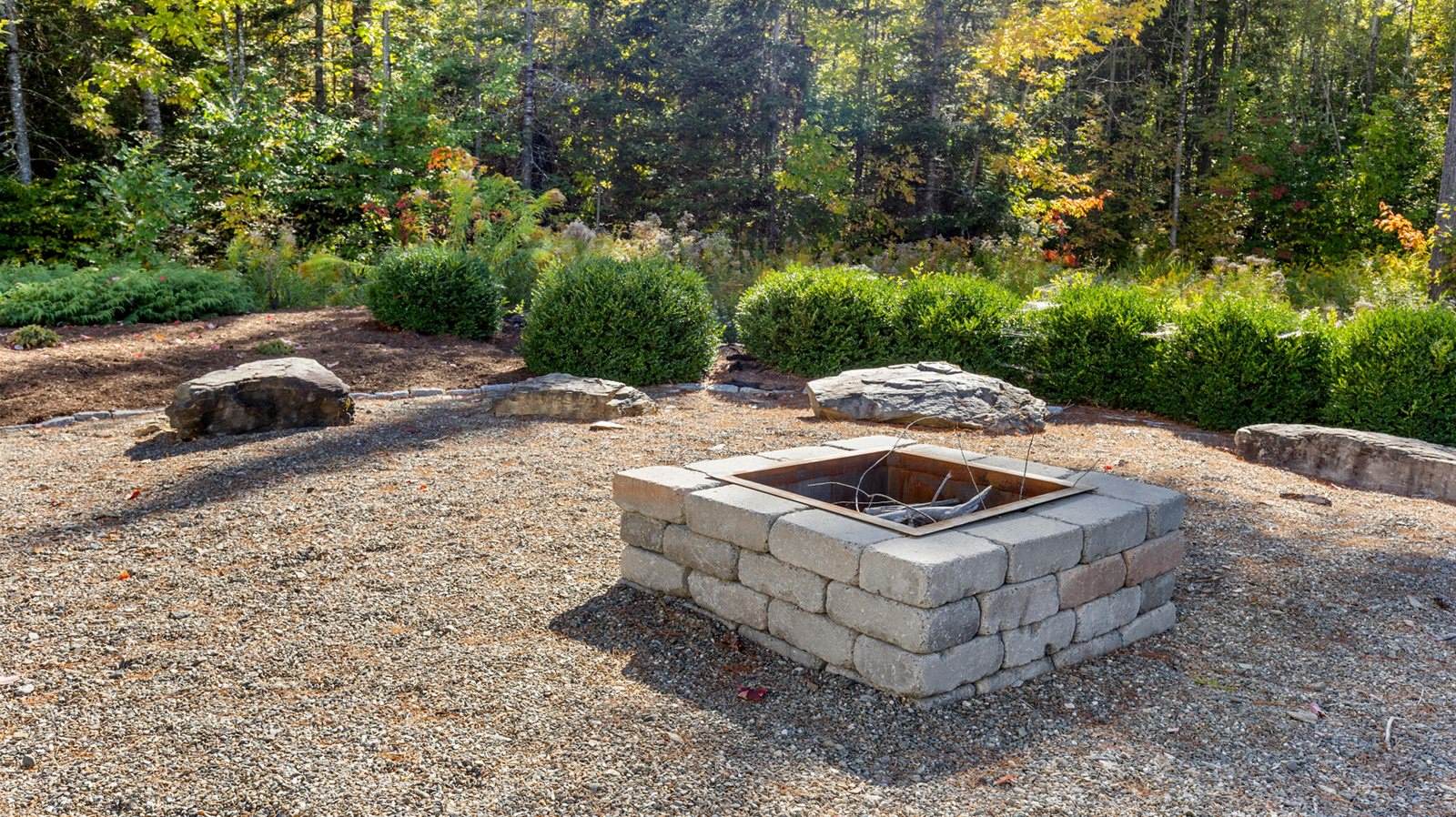 52 Johns Way, Hampden, ME 04444