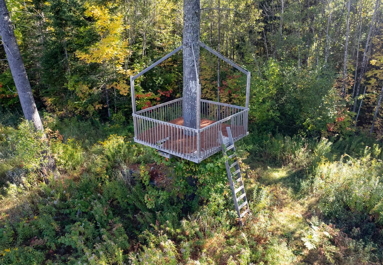 52 Johns Way, Hampden, ME 04444