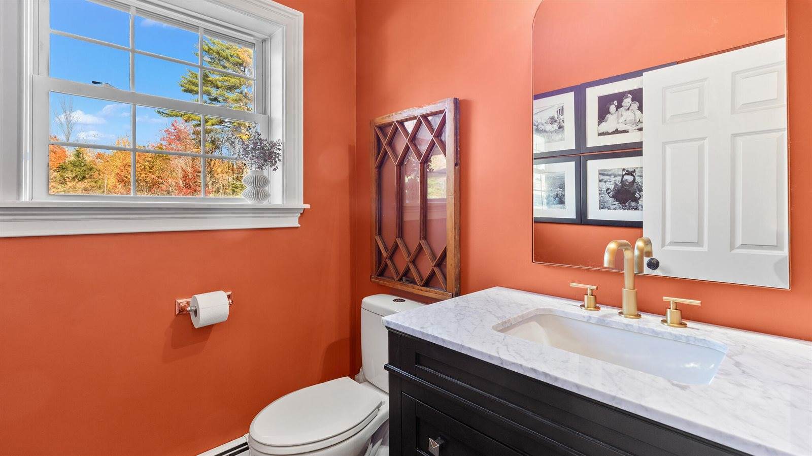 52 Johns Way, Hampden, ME 04444