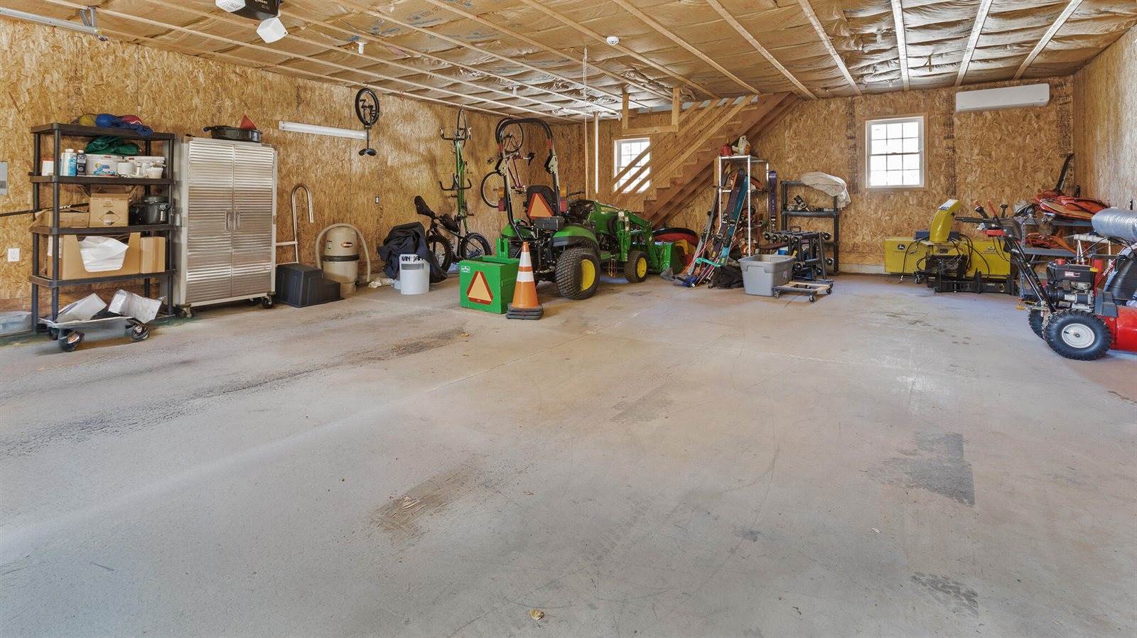 52 Johns Way, Hampden, ME 04444