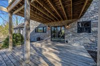 20250 Crabapple Road, Lebanon, MO 65536