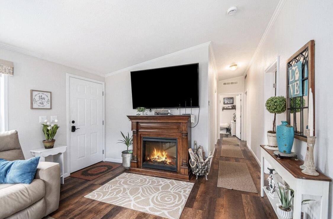 128 Maple Bluff Avenue, Prudenville, MI 48651