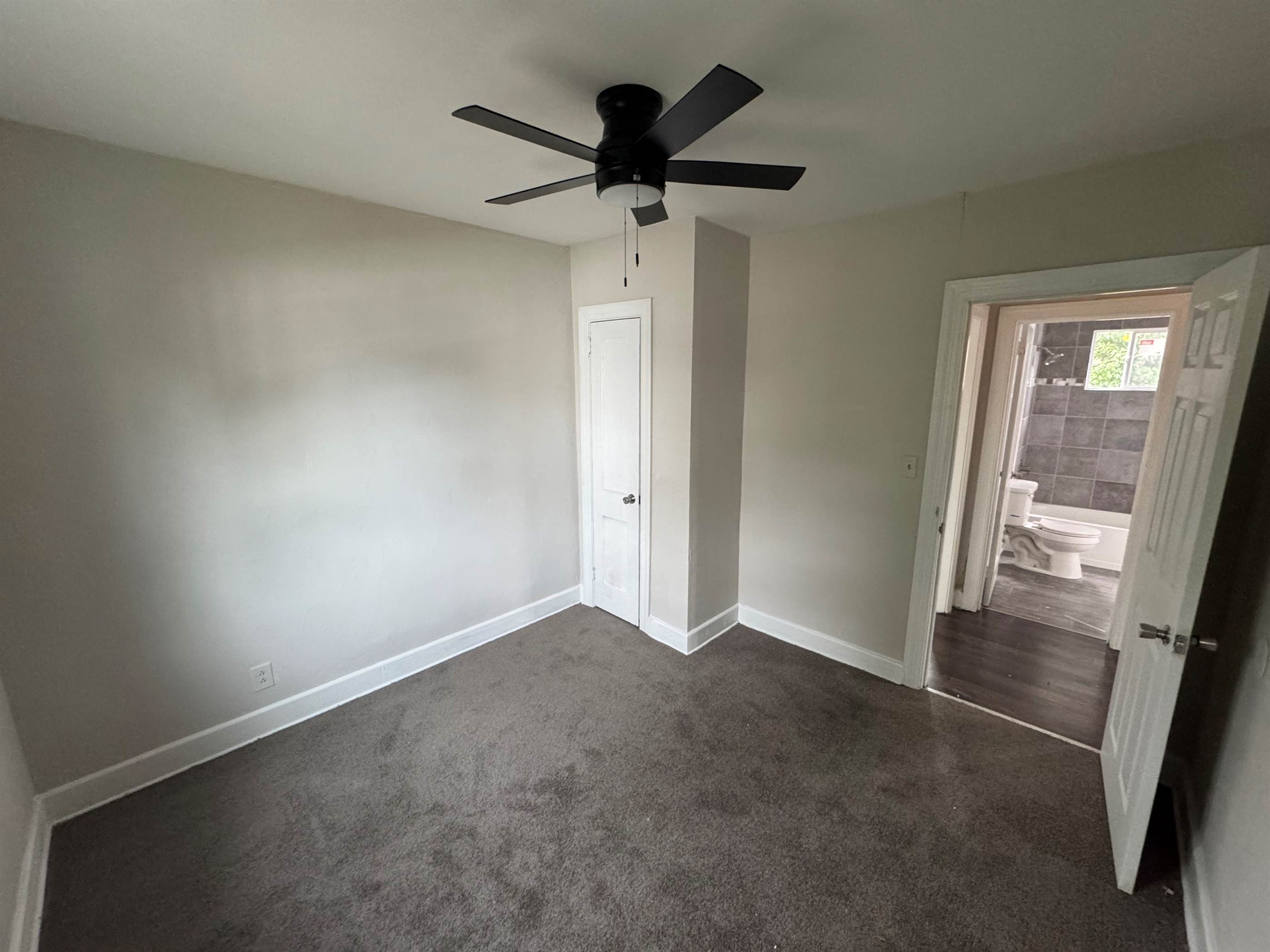 2211 Peach Street, Portsmouth, VA 23704