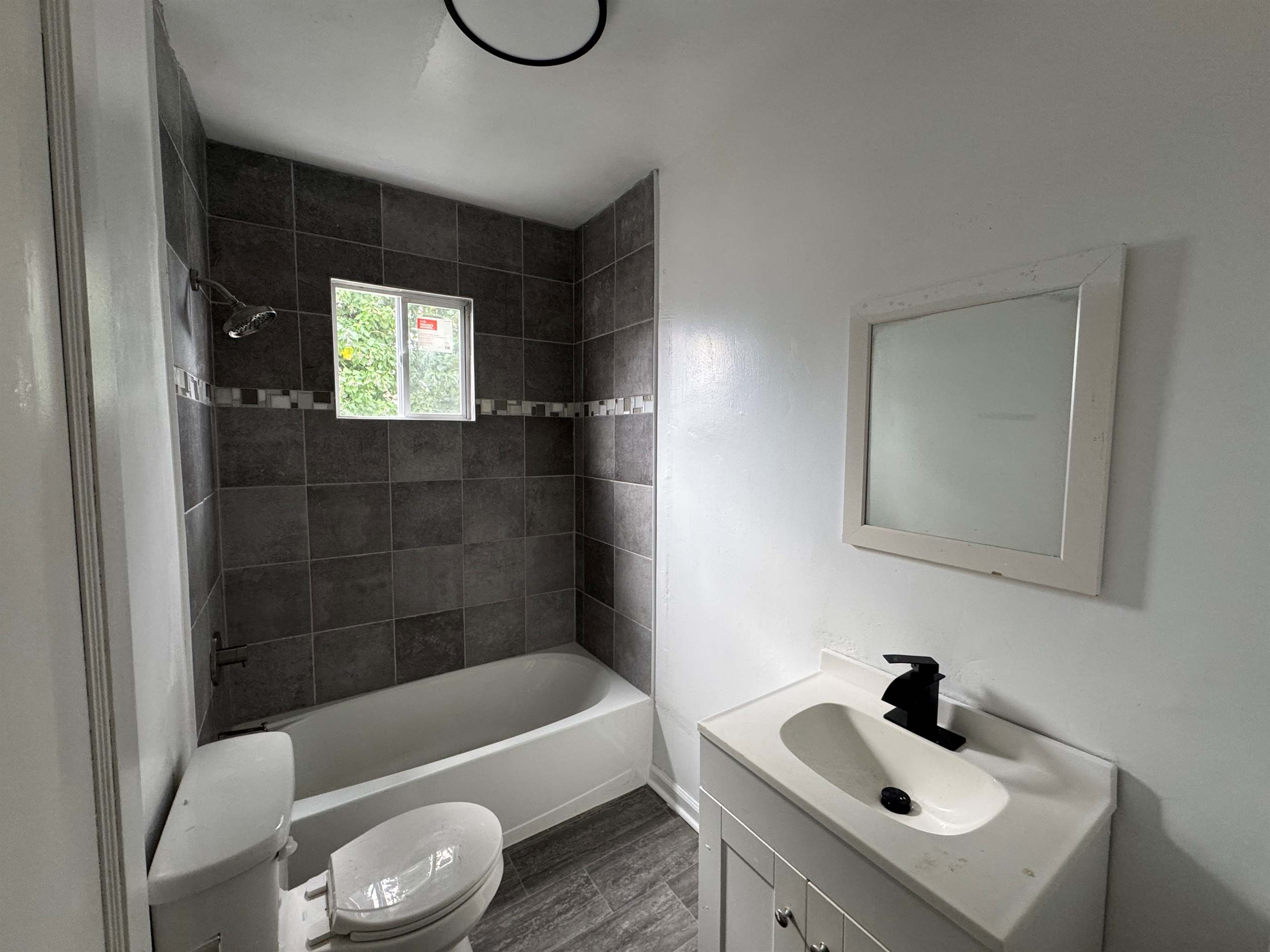 2211 Peach Street, Portsmouth, VA 23704