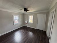 2211 Peach Street, Portsmouth, VA 23704