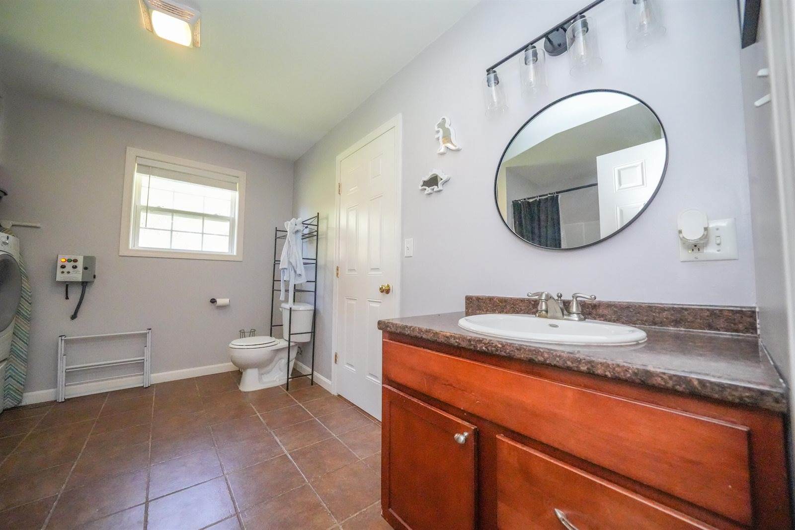 5 Deer Run Lane, Kenduskeag, ME 04450