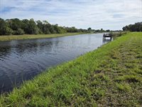 1907 SW Import Drive, Port Saint Lucie, FL 34953