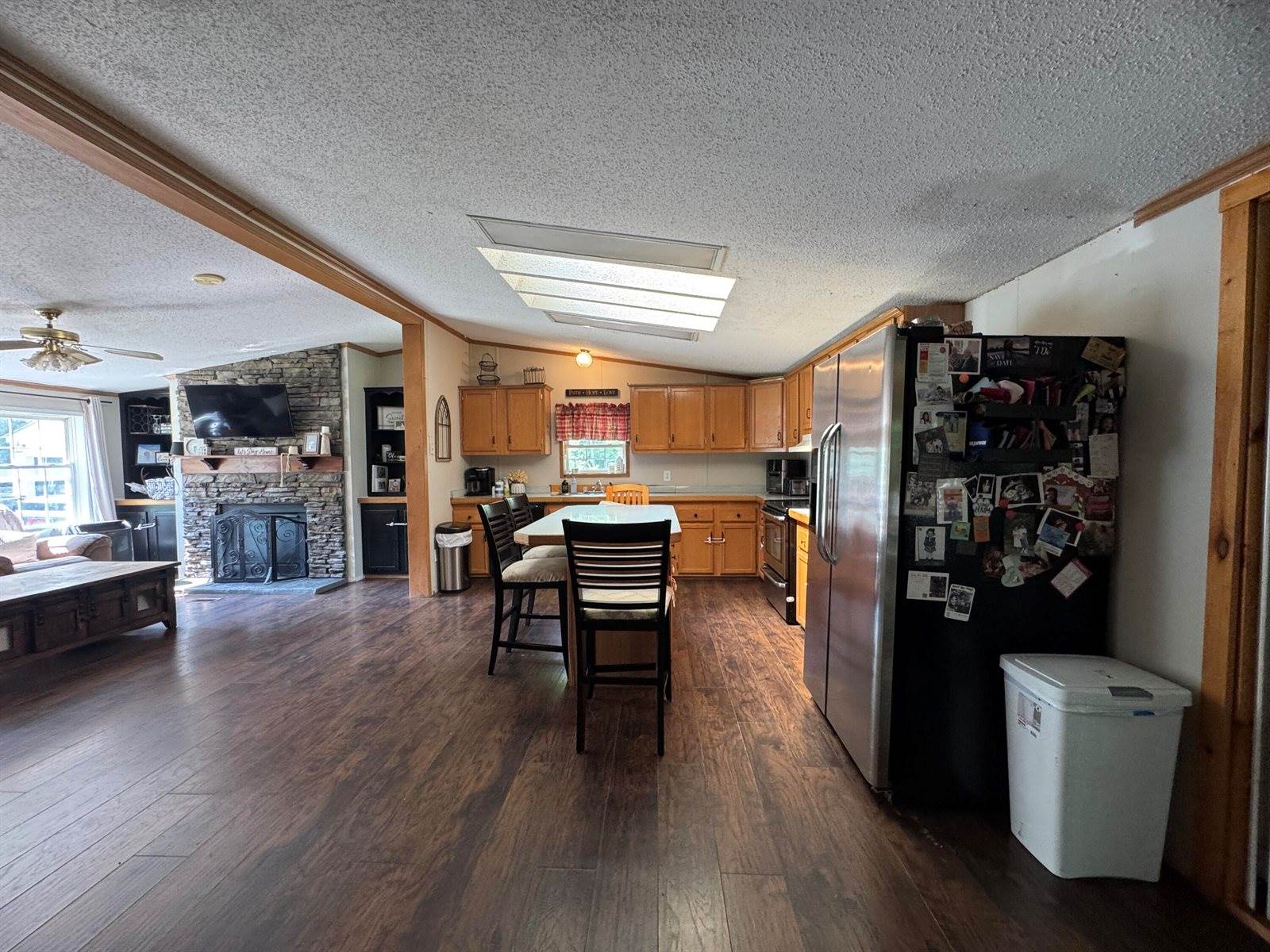 7 Pond Road, Abbot, ME 04406