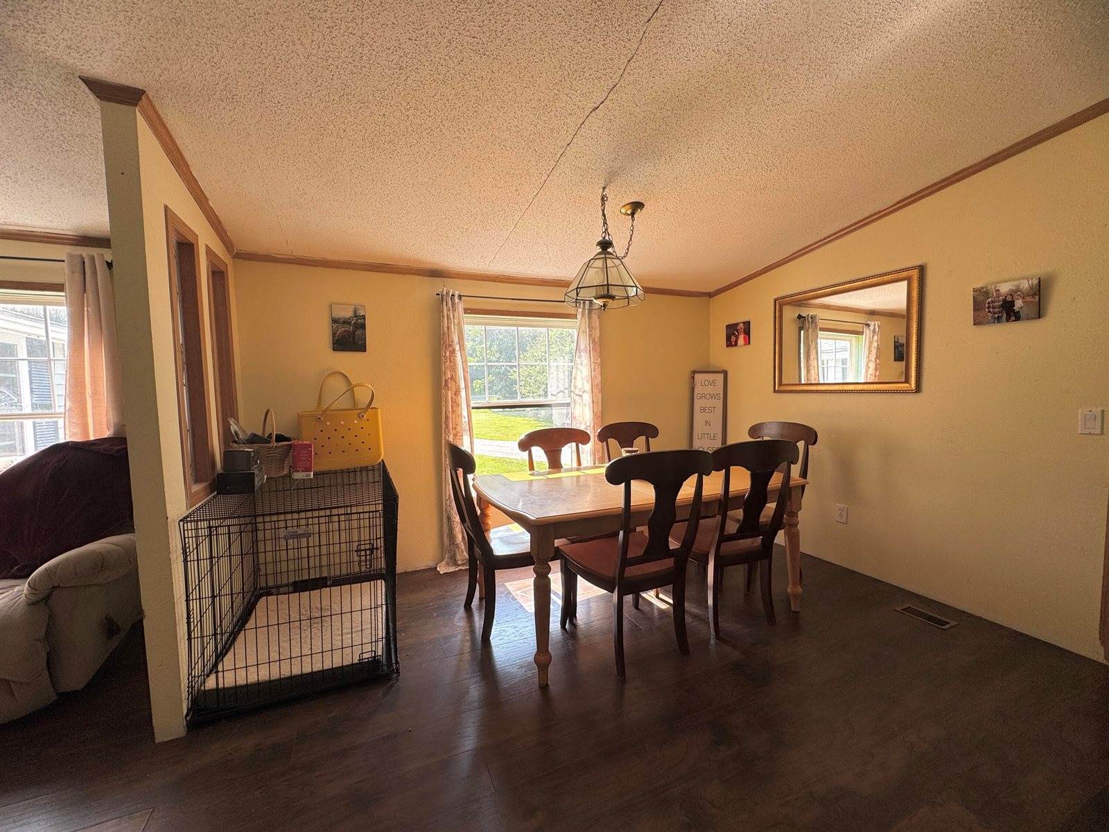 7 Pond Road, Abbot, ME 04406