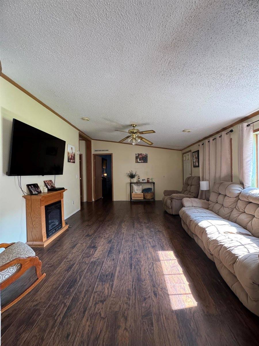 7 Pond Road, Abbot, ME 04406