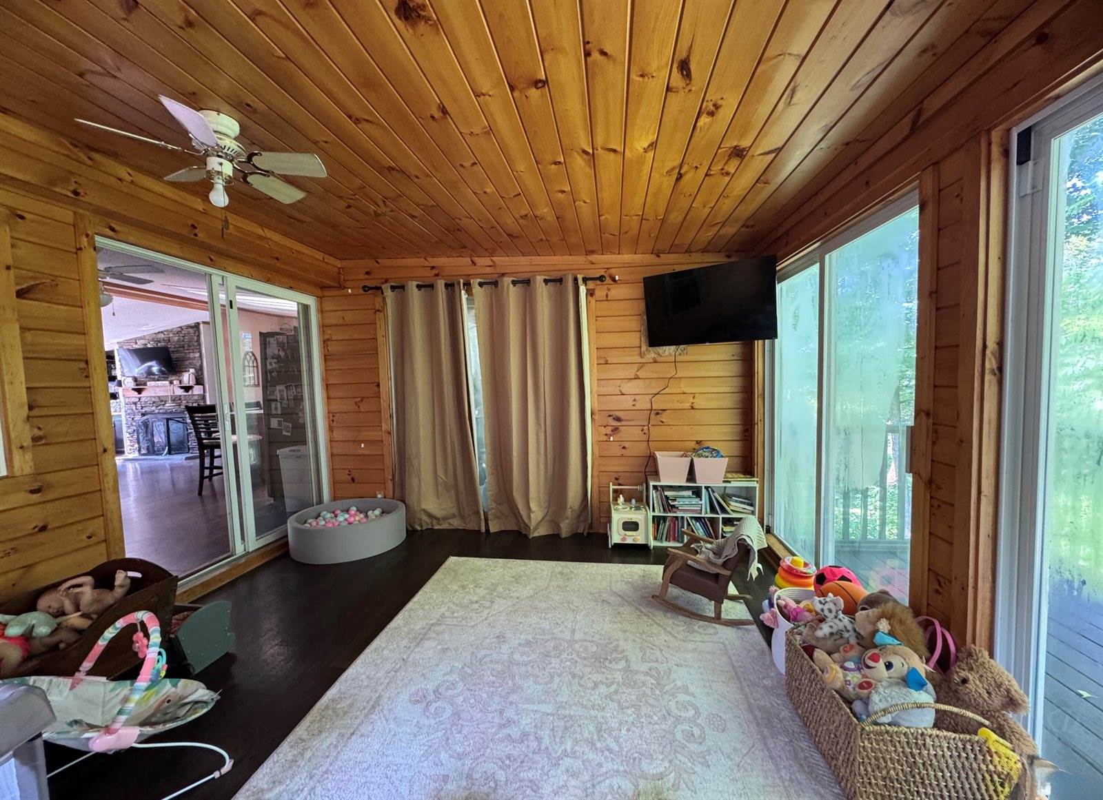 7 Pond Road, Abbot, ME 04406