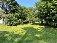 7 Pond Road, Abbot, ME 04406