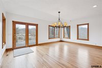 19719 Raven Drive, Louisville, NE 68037