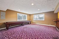 19719 Raven Drive, Louisville, NE 68037