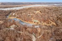 19719 Raven Drive, Louisville, NE 68037