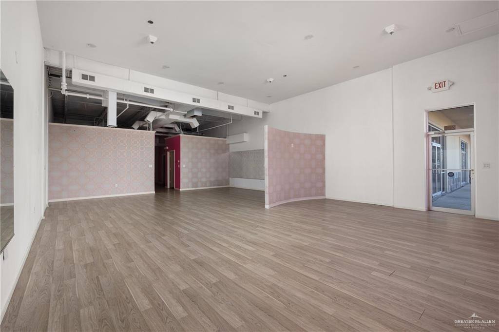 2801 West Expressway 83 Freeway, McAllen, TX 78503