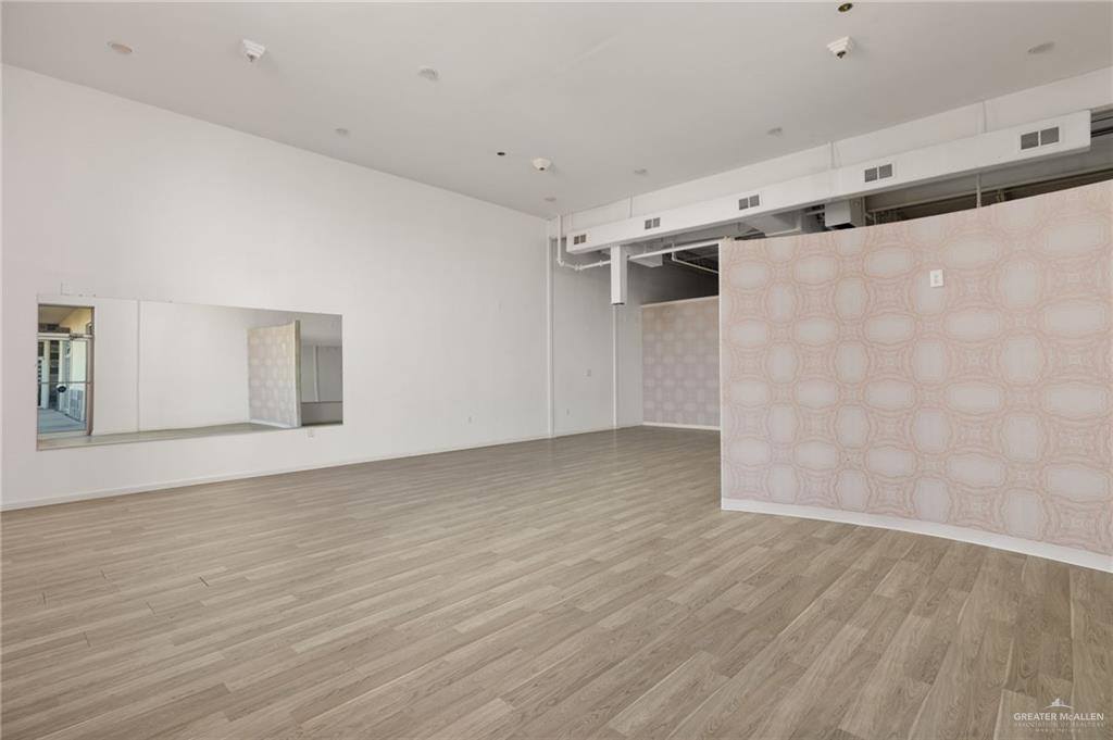 2801 West Expressway 83 Freeway, McAllen, TX 78503