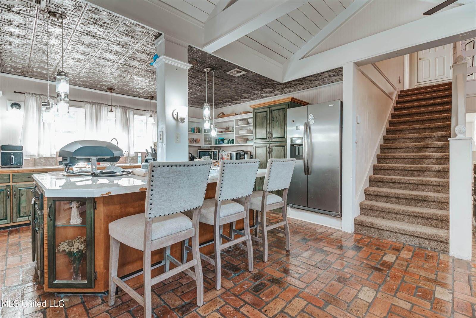 3016 Ed Parker Road, Moss Point, MS 39562