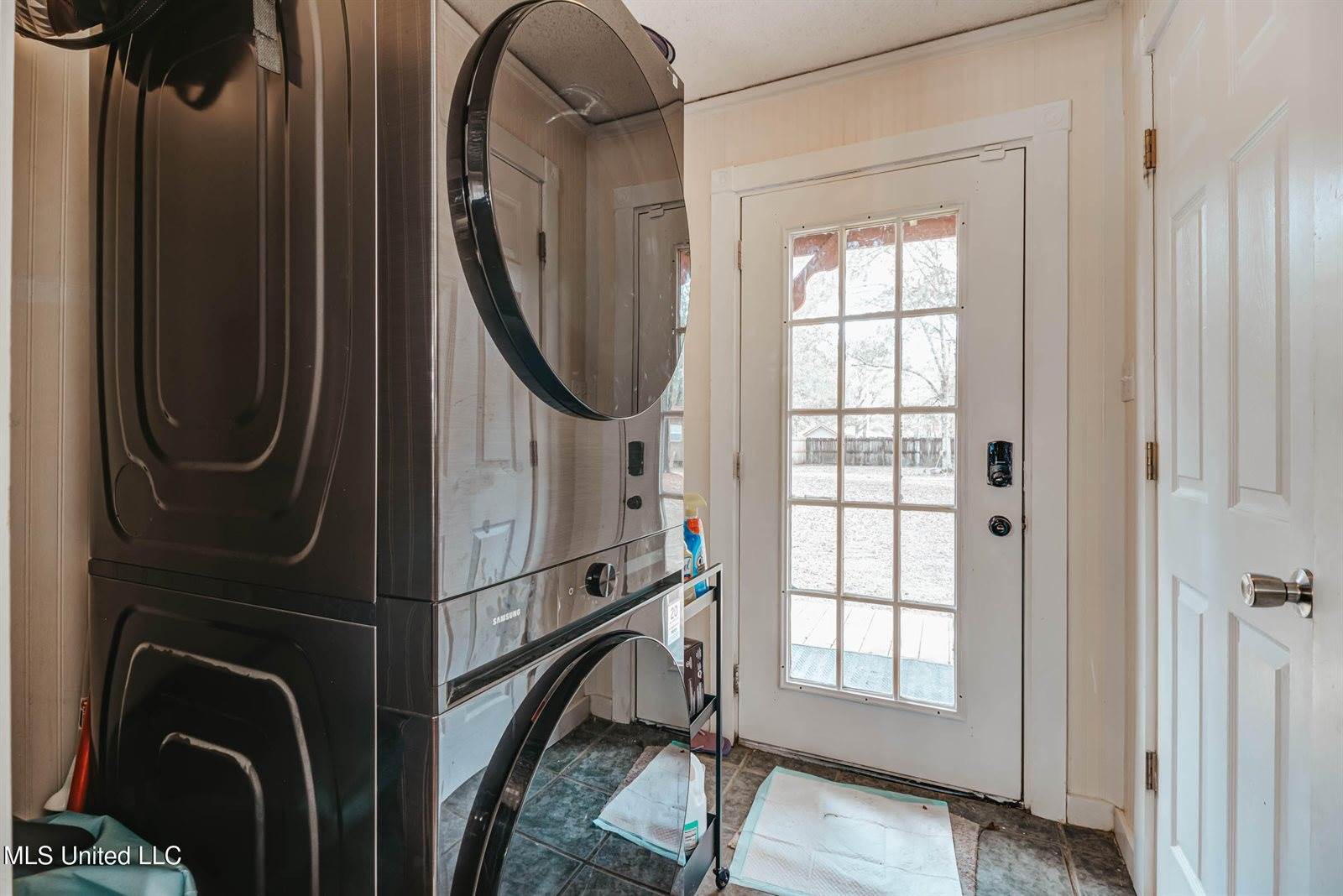 3016 Ed Parker Road, Moss Point, MS 39562