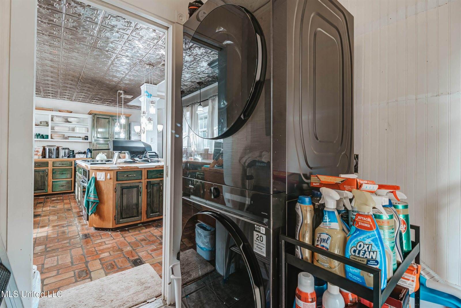 3016 Ed Parker Road, Moss Point, MS 39562