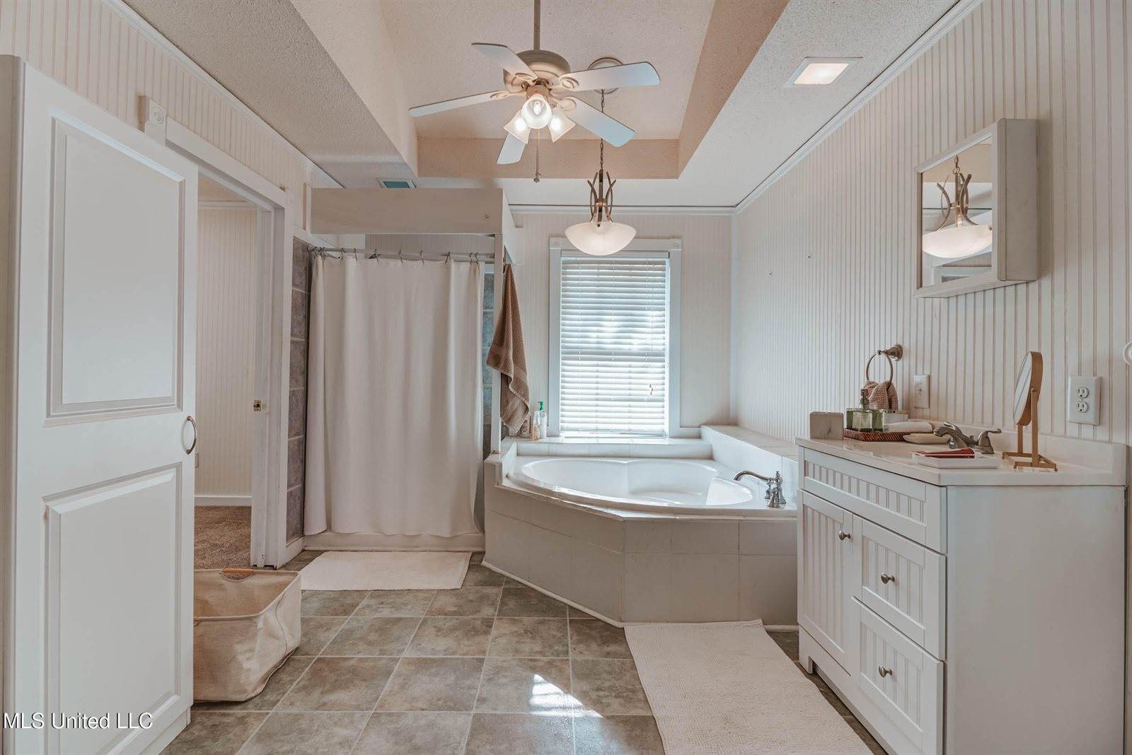 3016 Ed Parker Road, Moss Point, MS 39562