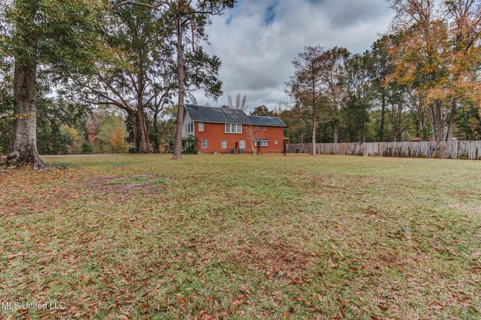 3016 Ed Parker Road, Moss Point, MS 39562