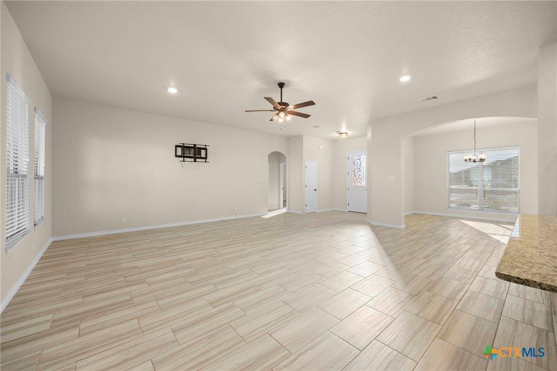 2518 Meadow Lark Drive, Killeen, TX 76542