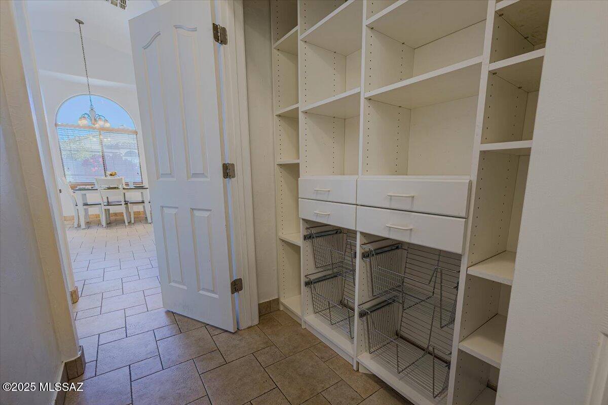 5680 Shady Grove Drive, Tucson, AZ 85742