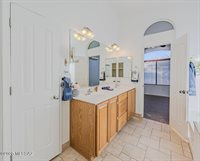 5680 Shady Grove Drive, Tucson, AZ 85742