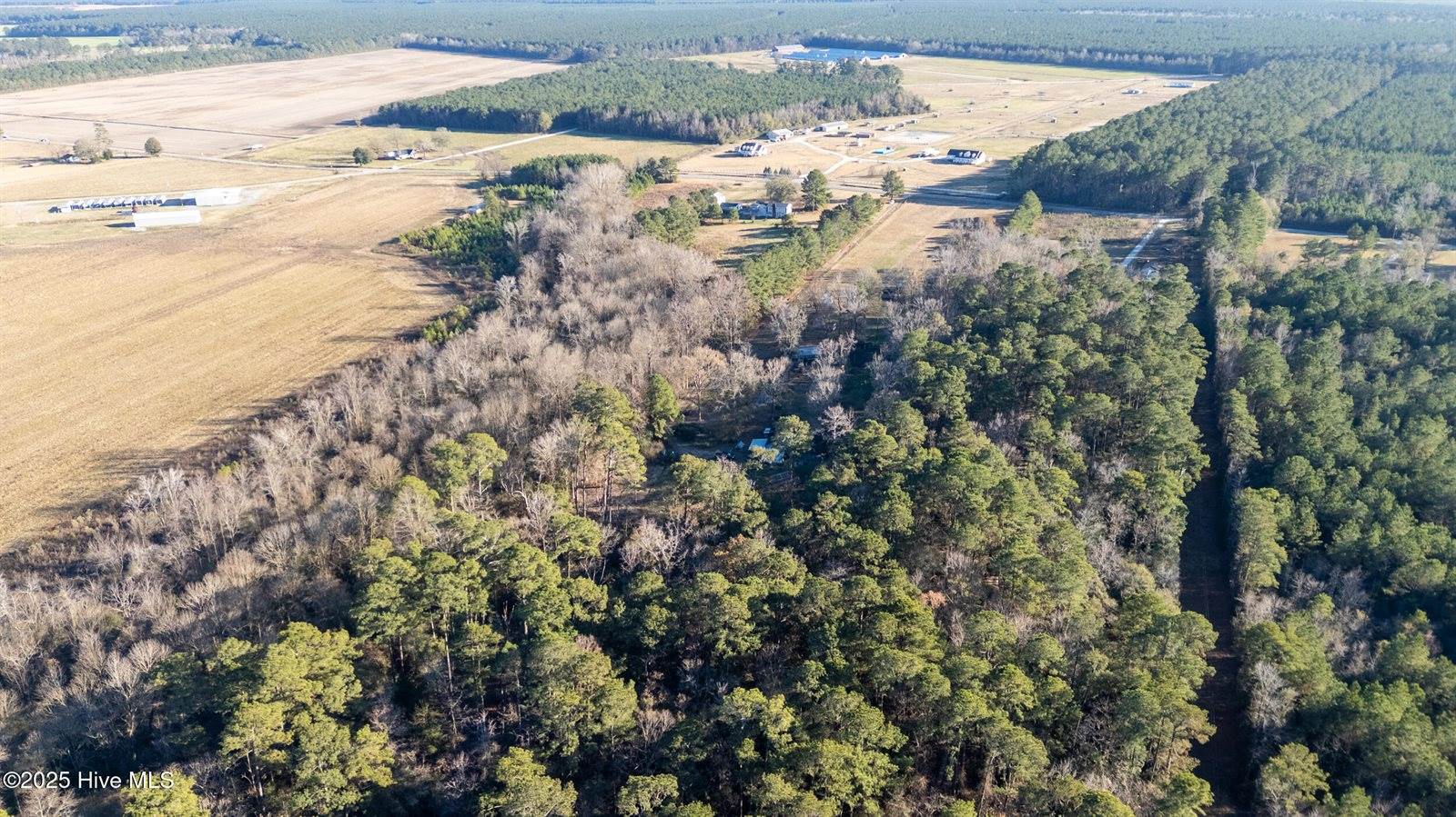 1216 Malpass Corner Road, Burgaw, NC 28425