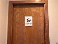 5857 SW 29th ST, Topeka, KS 66614