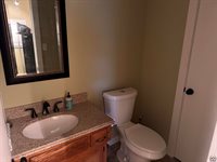 5857 SW 29th ST, Topeka, KS 66614