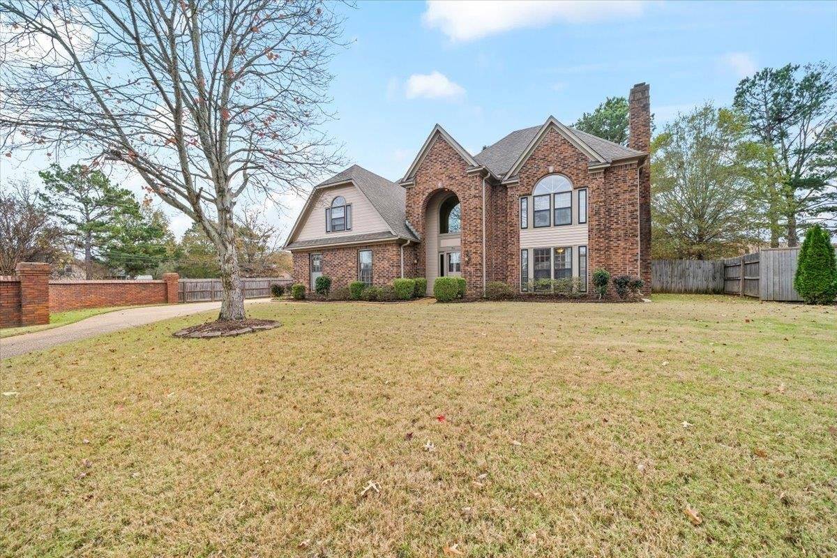 711 Autumn Winds Dr, Collierville, TN 38017