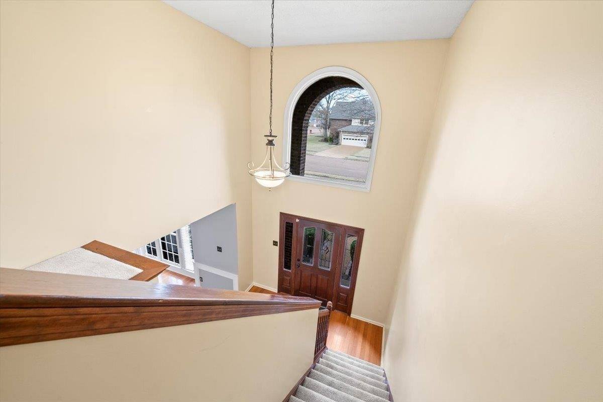 711 Autumn Winds Dr, Collierville, TN 38017