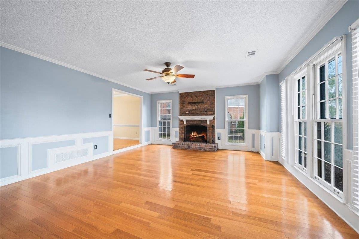 711 Autumn Winds Dr, Collierville, TN 38017