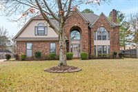 711 Autumn Winds Dr, Collierville, TN 38017