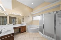 711 Autumn Winds Dr, Collierville, TN 38017