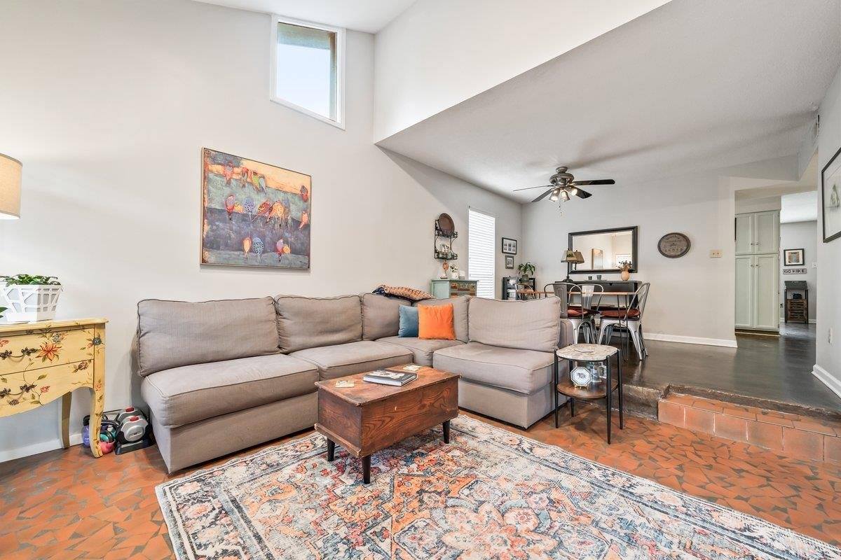 2171 Court St, Memphis, TN 38104