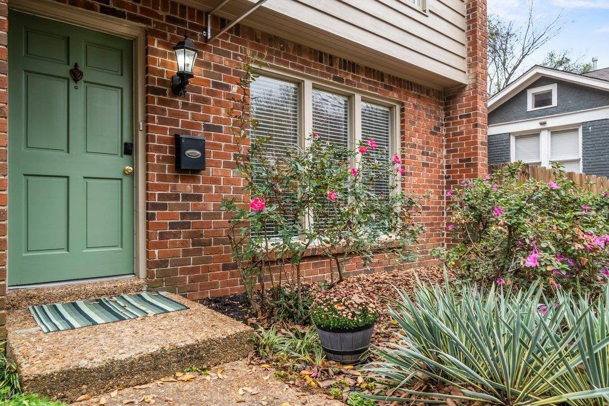 2171 Court St, Memphis, TN 38104