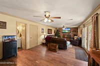 3511 Hermitage Road East, Jacksonville, FL 32277