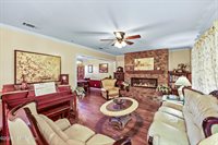 3511 Hermitage Road East, Jacksonville, FL 32277