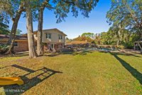 3511 Hermitage Road East, Jacksonville, FL 32277