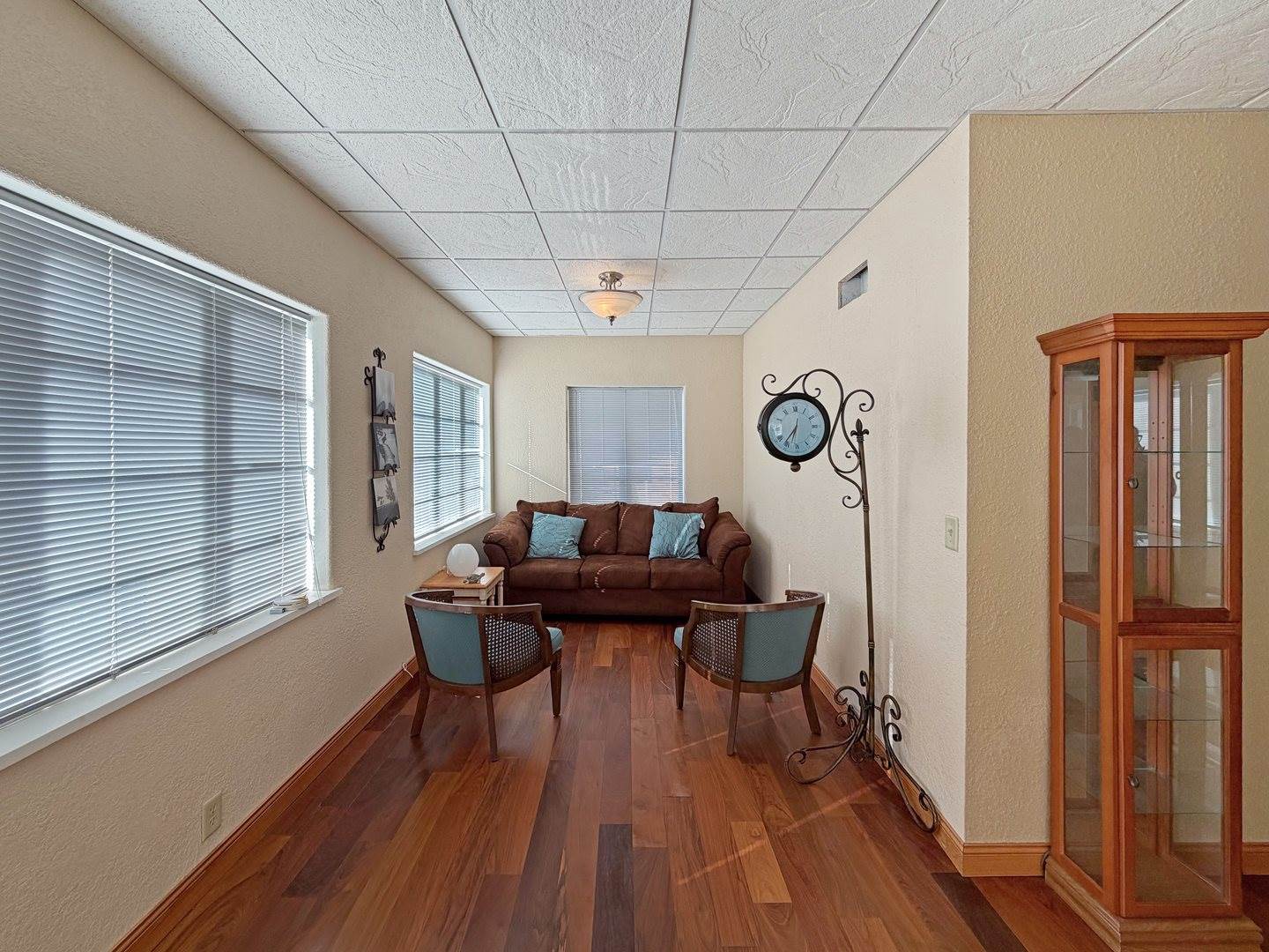 222 West Exchange Street, Freeport, IL 61032