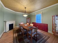 222 West Exchange Street, Freeport, IL 61032