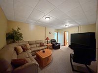 222 West Exchange Street, Freeport, IL 61032