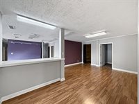 222 West Exchange Street, Freeport, IL 61032