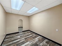 222 West Exchange Street, Freeport, IL 61032