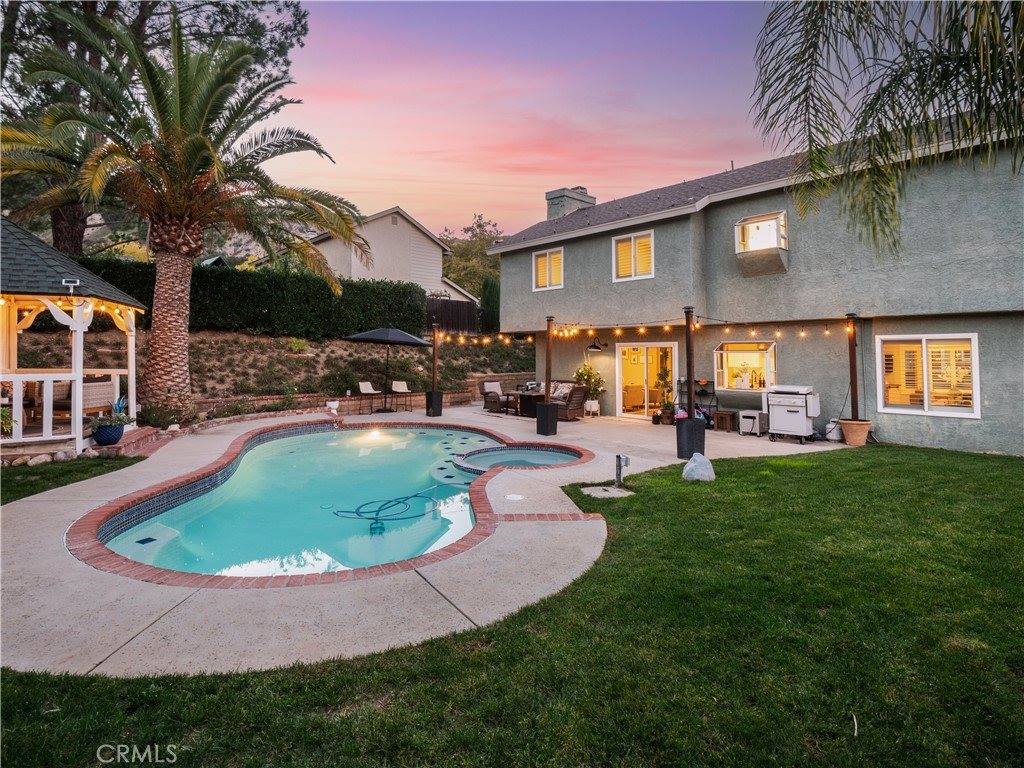 28316 Royal Drive, Castaic, CA 91384