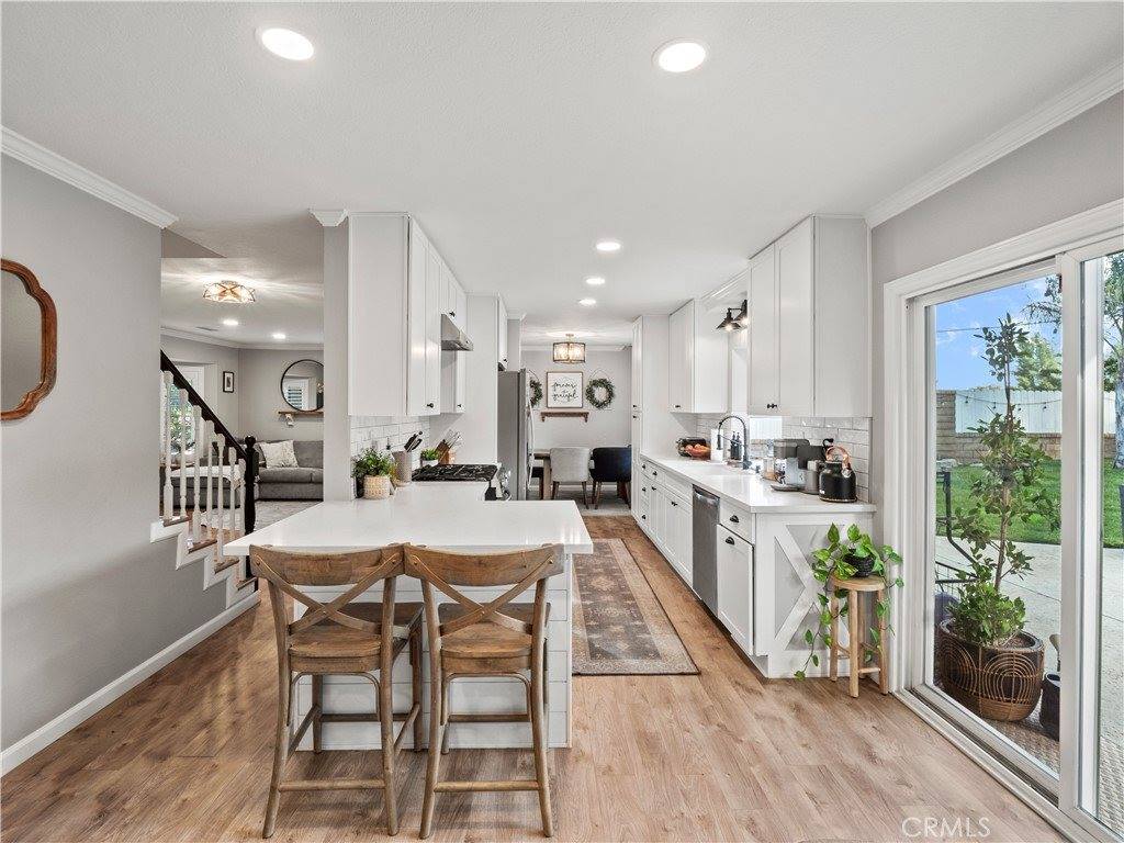 28316 Royal Drive, Castaic, CA 91384